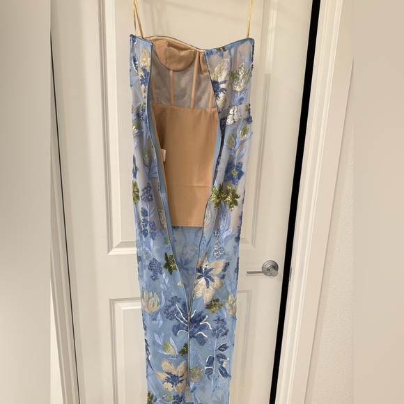 NWOT Bronx and Banco Dahlia Sequin Floral Column Gown IN Baby Blue - Picture 14 of 16